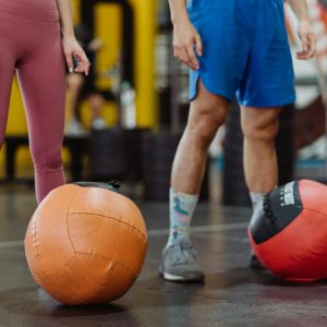 pexels-ketut-subiyanto-4853940